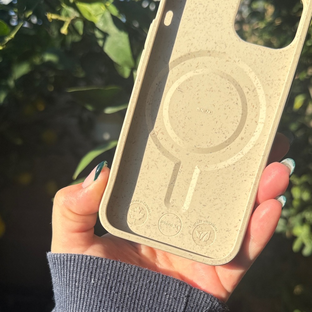 Pela iPhone 14 Phone Case Set Case - Picture 14 of 15